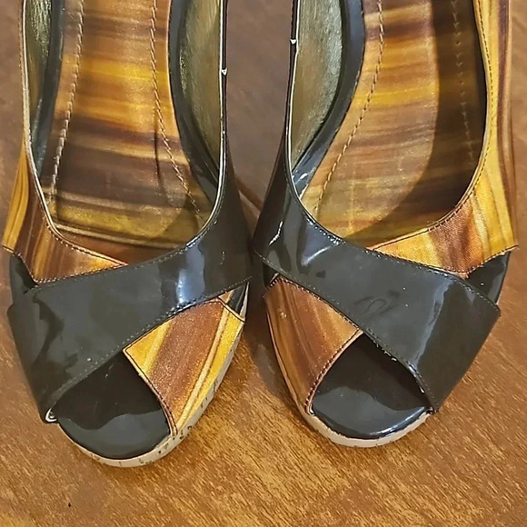 Sergio Zelcer Handmade Satin Heels - Picture 2 of 8